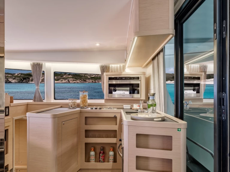 Catamaran to hire Olbia at the best price