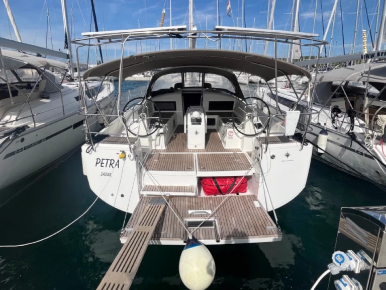 Yacht hire Sukošan cheap Sun Odyssey 440
