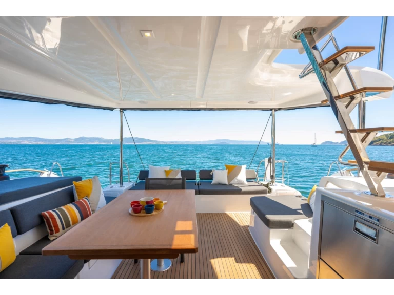 Yacht charter Trapani - Lagoon Lagoon 43 on SamBoat