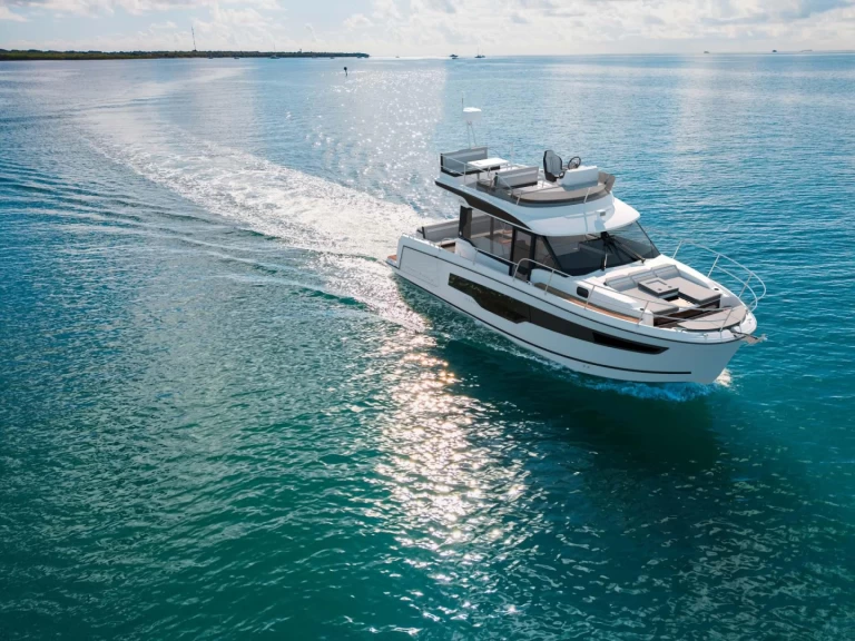 Jeanneau Merry Fisher 1095 Fly Serie2 charter bareboat or skippered in  Biograd na Moru