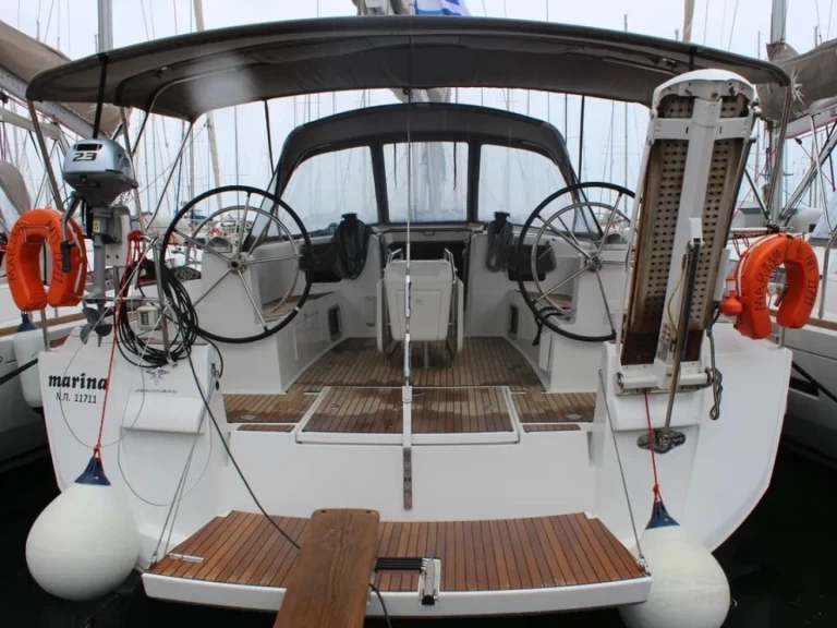 Hire a Jeanneau Sun Odyssey 519 Kos