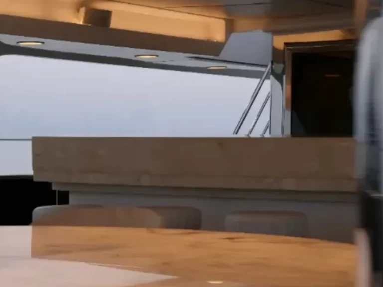 Yacht hire Dubai Marina cheap 46