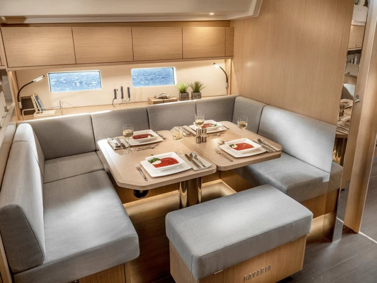Charter a Bavaria Cruiser 50 in Pula on Samboat