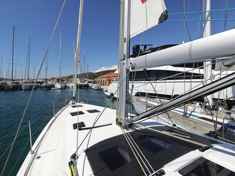 Hire a Dufour Dufour 44 Pula