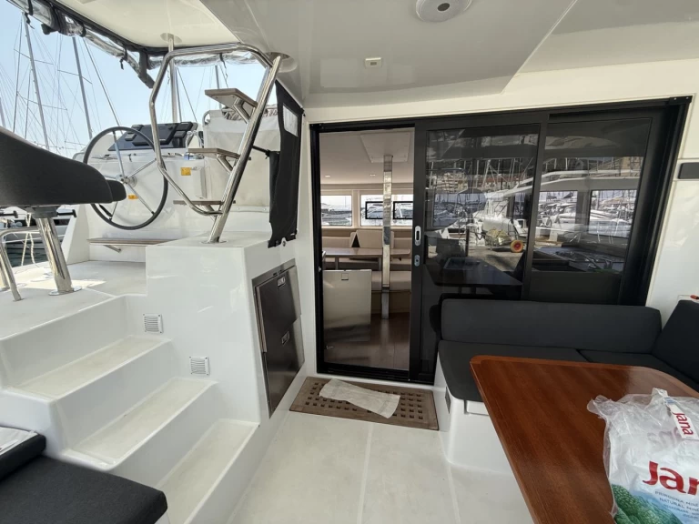 Catamaran hire in Split - Lagoon Lagoon 42