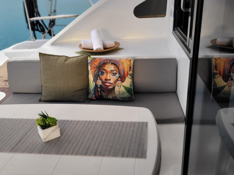 Hire a Sea Tribe Yachts Sea-Tribe DH550 Mahé