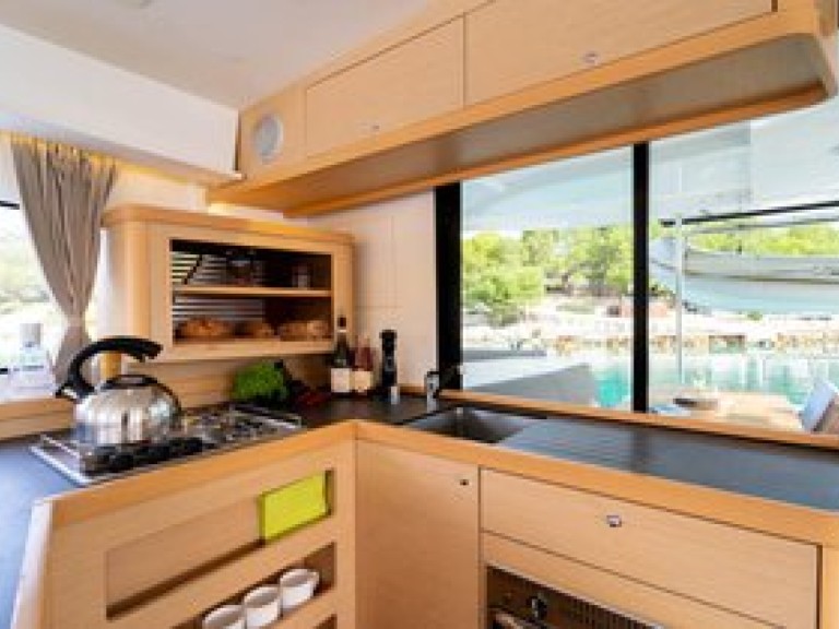 Lagoon Lagoon 42 charter bareboat or skippered in  Key West