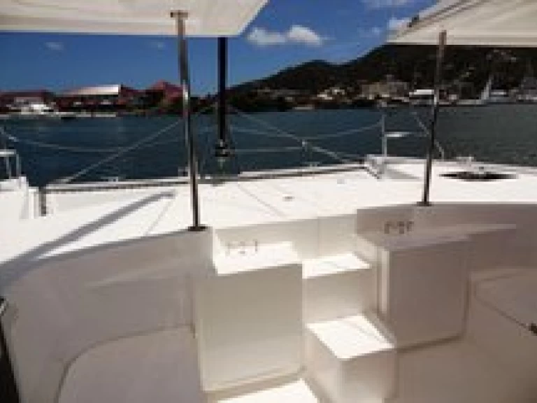 Hire Catamaran with or without skipper Leopard Catamarans / Robertson & Caine Key West