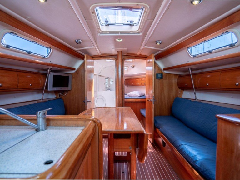 Bavaria Bavaria 36 Cruiser charter bareboat or skippered in  Trogir