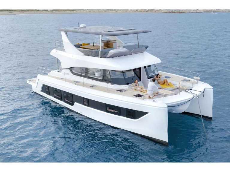 Hire Catamaran with or without skipper Aventura Port Grimaud
