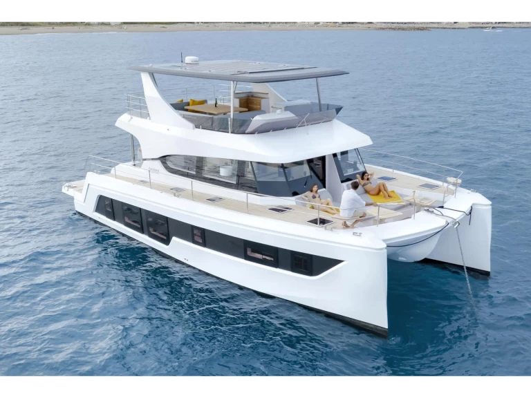 Hire Catamaran with or without skipper Aventura Port Grimaud