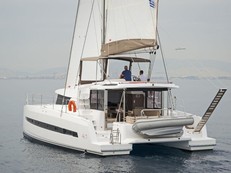 Hire Catamaran Bali with a boat licence
