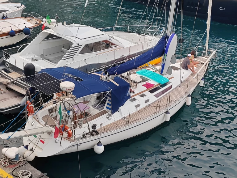 Sailboat to hire Castellammare di Stabia at the best price