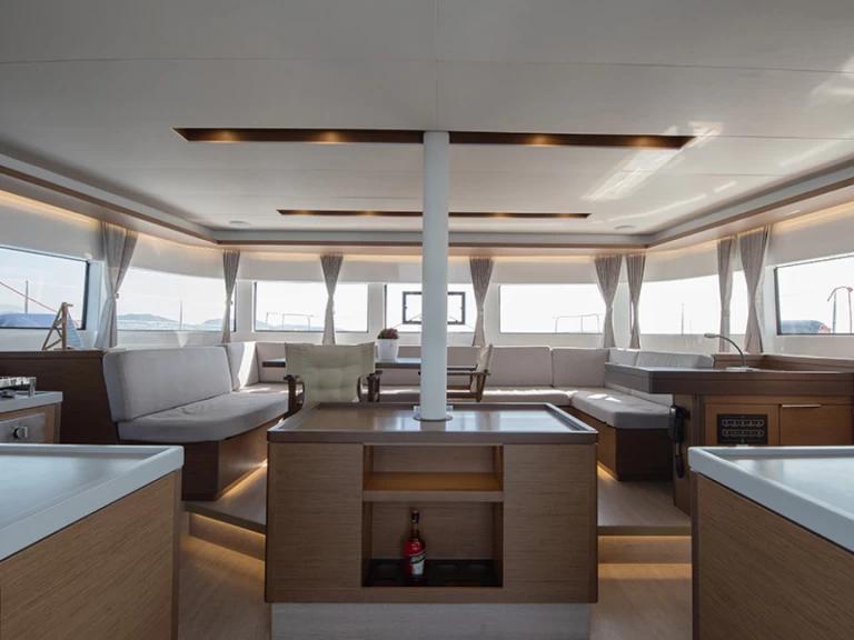 Yacht charter Paros (Island) - Lagoon Lagoon 50 on SamBoat