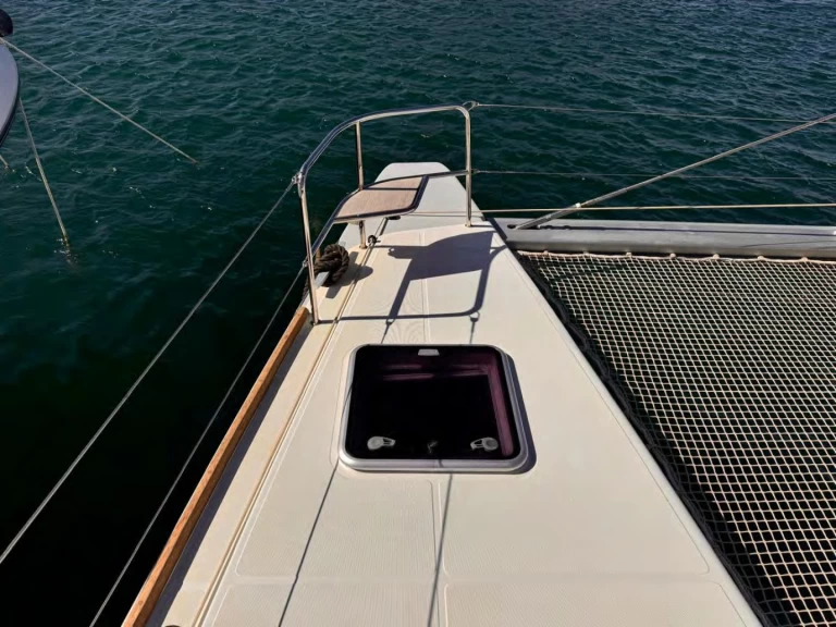 Yacht charter Skiathos - Lagoon Lagoon 52 F on SamBoat