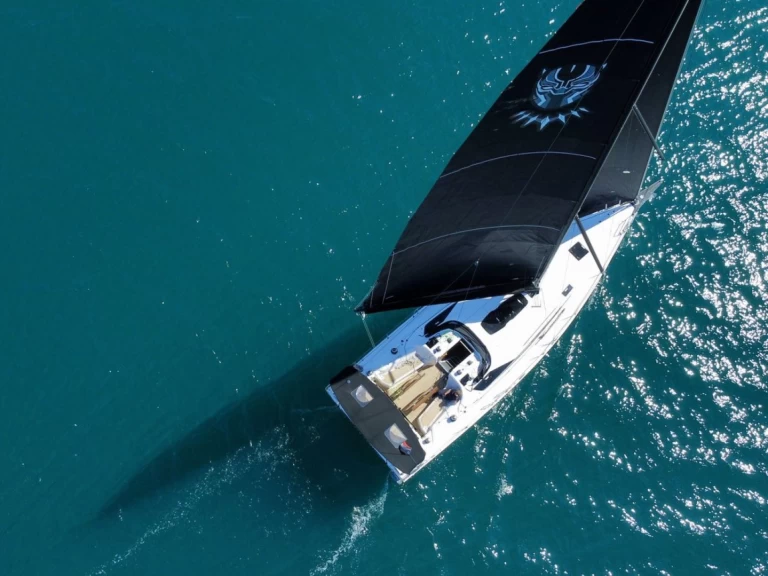 Yacht hire Split cheap Elan E6