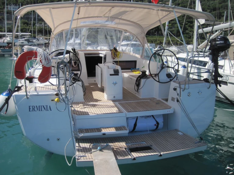 Yacht charter Capo d'Orlando - Jeanneau Sun Odyssey 440 on SamBoat