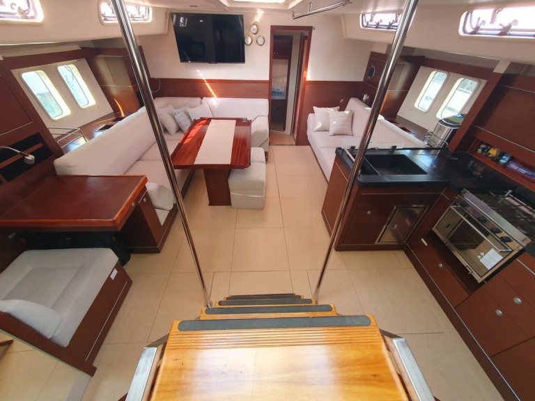 Yacht hire Split cheap Hanse 545