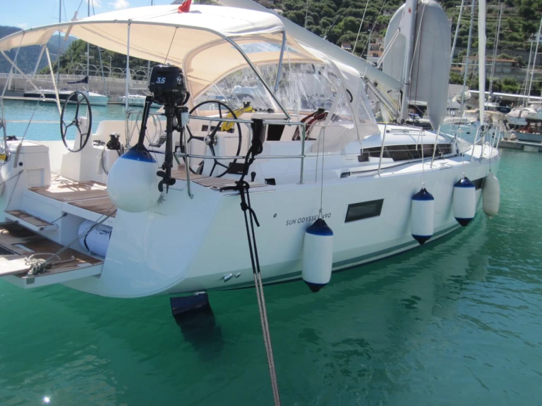 Hire a Jeanneau Sun Odyssey 490 Capo d'Orlando