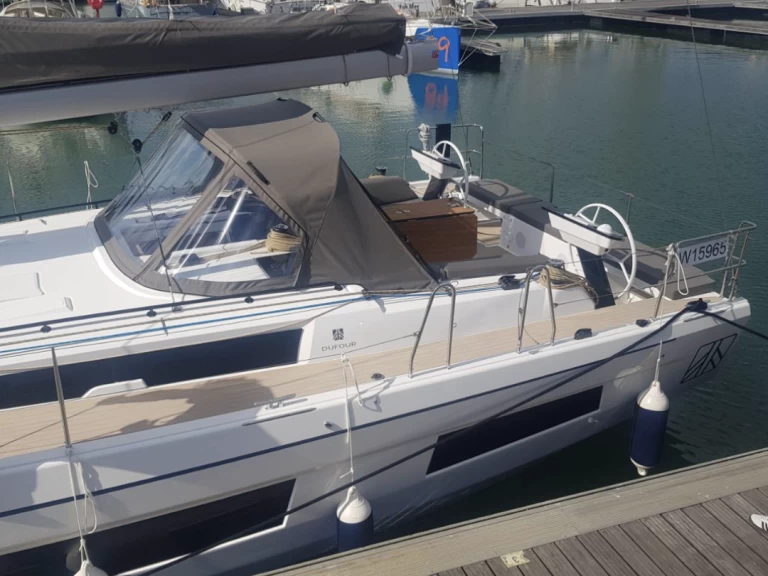 Yacht hire Larmor-Plage cheap Dufour 41