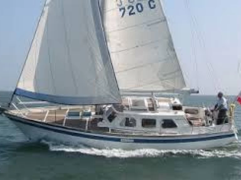 Yacht charter Gaios - seastream Ketch 34  on SamBoat