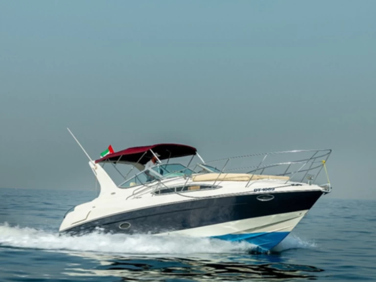 Yacht hire Dubai Marina cheap Commodore 300
