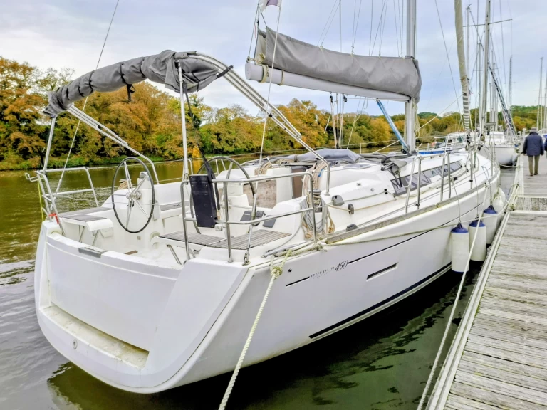 Dufour Dufour 450 Grand Large charter bareboat or skippered in  Arzal