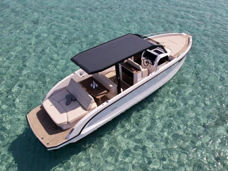 Yacht hire Marina Ibiza cheap Archipelago 32