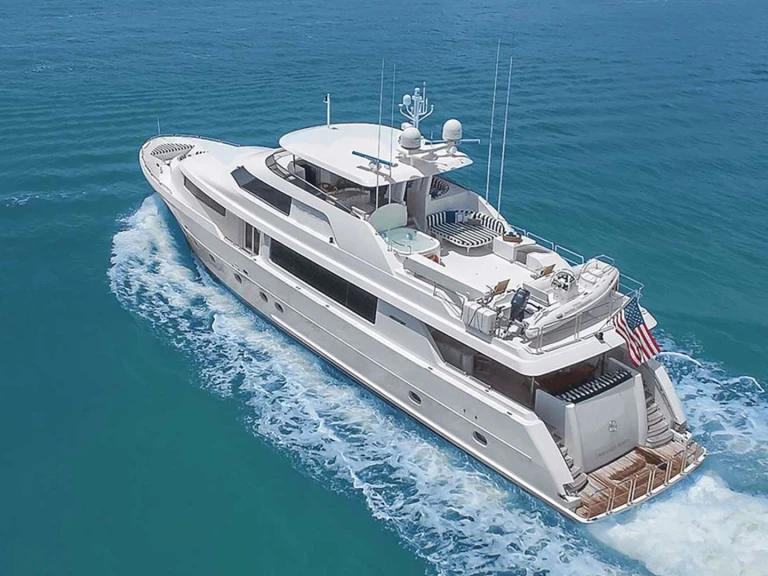 Yacht charter New England - Westport NATURAL 9 on SamBoat
