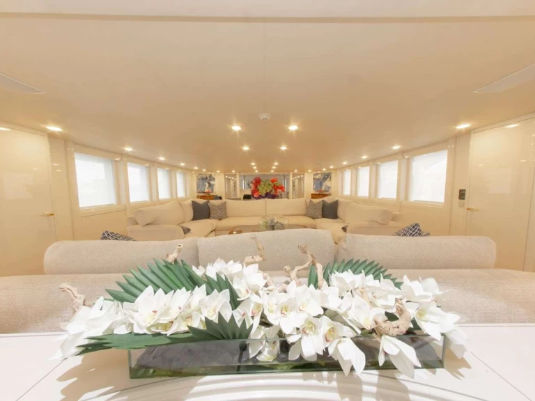 Yacht charter Saint Martin - Oceanfast YCM FIFTY on SamBoat