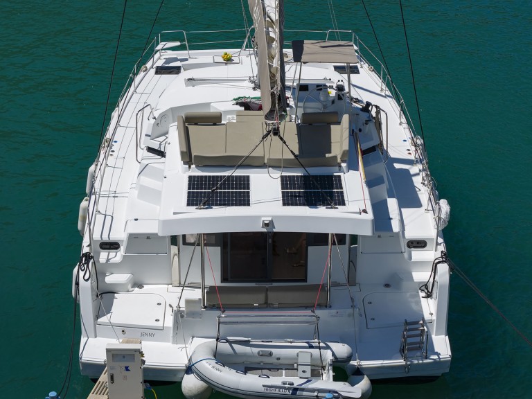 Catamaran to hire Komolac at the best price