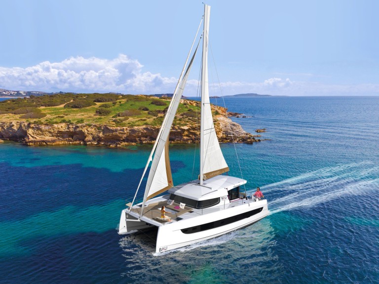 Hire Catamaran 15 with a boat licence