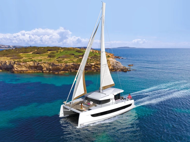 Hire Catamaran 15 with a boat licence