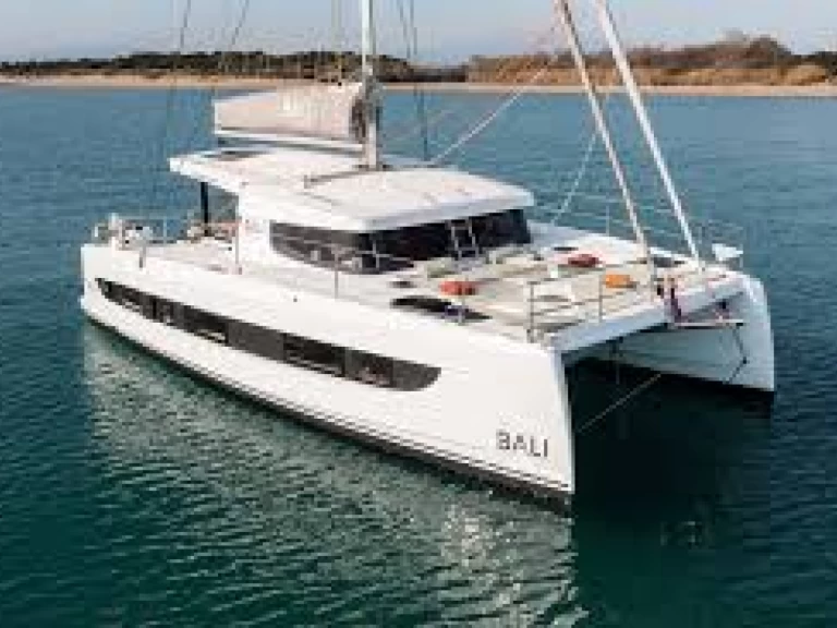 Yacht charter Hyères - 15 BALI CATSMART on SamBoat