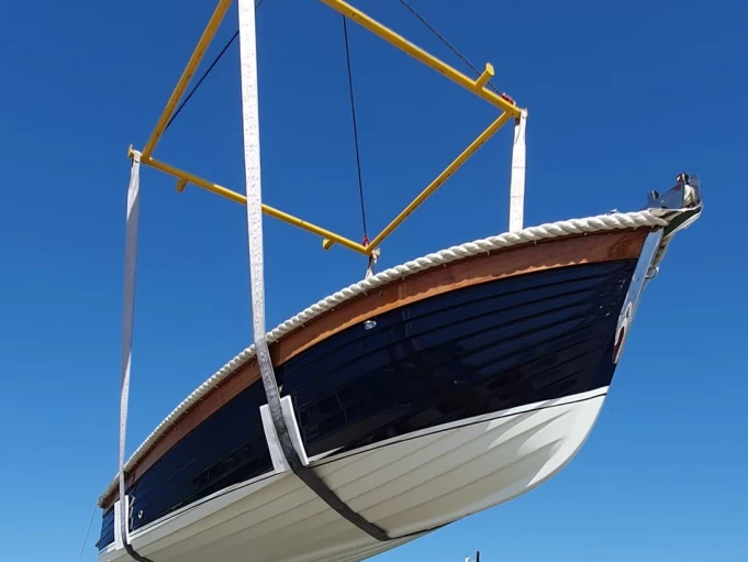 Motorboat to hire Venice at the best price