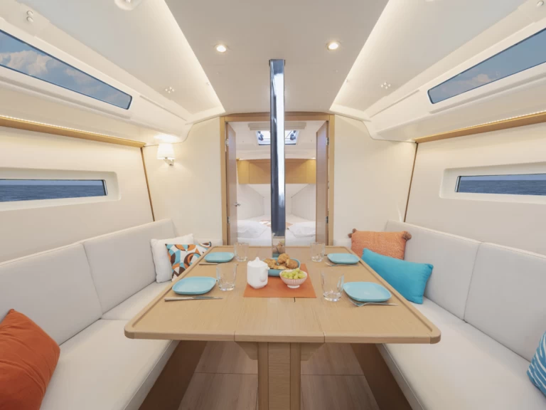 Sailboat to hire La Rochelle at the best price