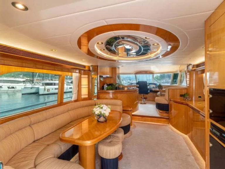 Luxury Yacht hire in Cannigione - Custom Yaretti 2210 