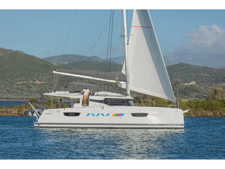 Hire Catamaran Fountaine Pajot with a boat licence