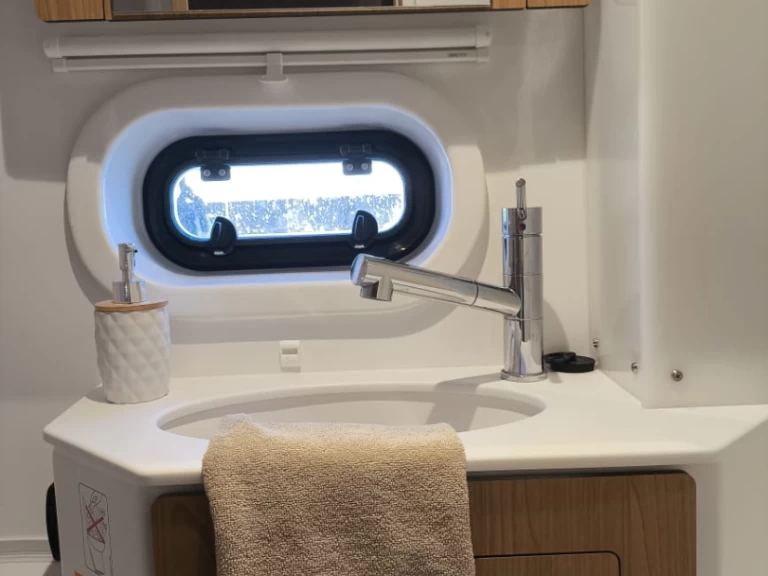 Hire a Bali Bali 4.2 Perigiali