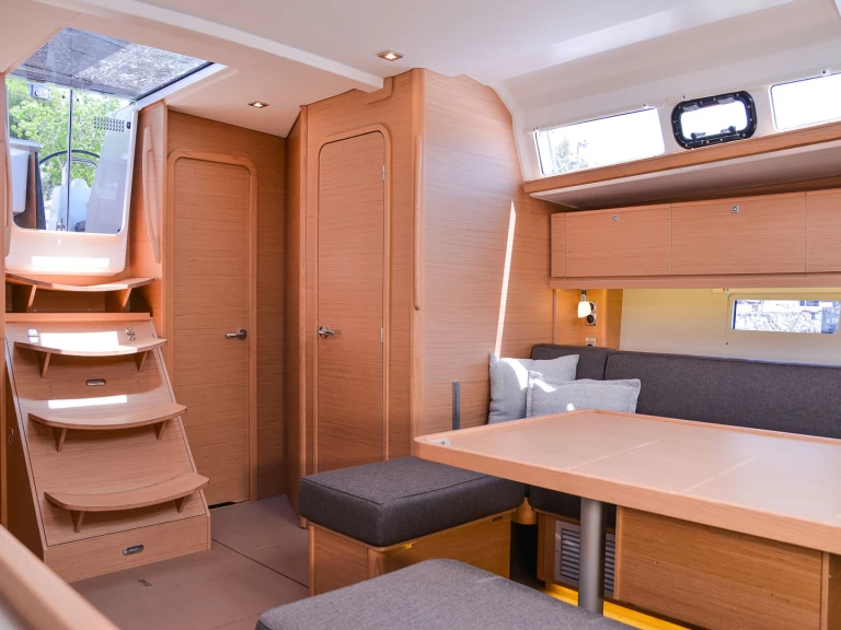 Hire Sailboat Dufour with a boat licence