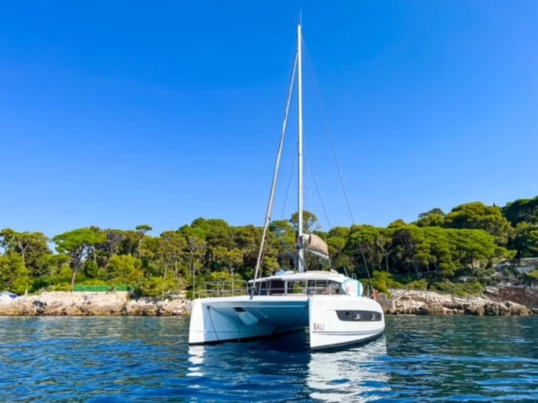 Hire Catamaran with or without skipper Bali Marseille