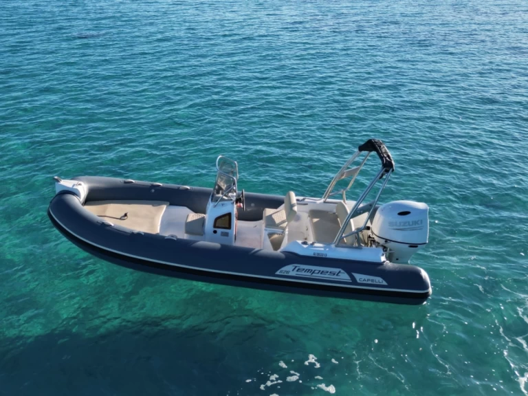 Hire a Capelli Capelli 626 Luxe Porto-Vecchio