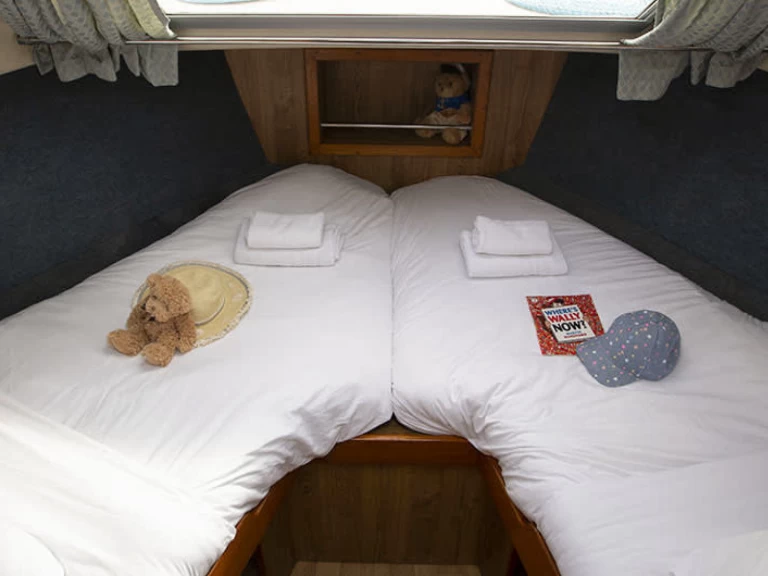 Le Boat Crusader charter bareboat or skippered in  Rheinsberg