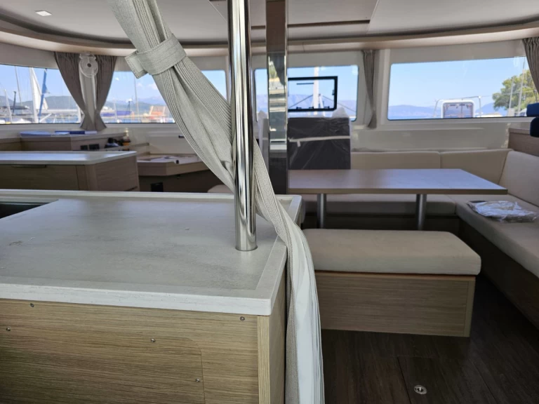 Hire Catamaran with or without skipper Lagoon Perigiali