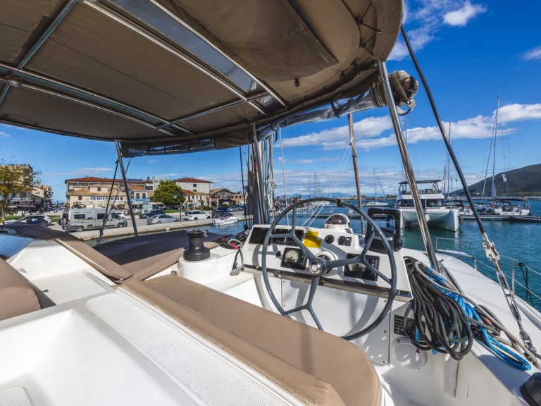 Hire a Bali Bali 4.1 Lefkáda