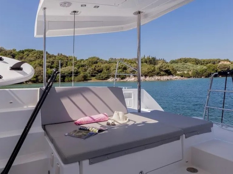 Hire a Lagoon Lagoon 450 F Perigiali