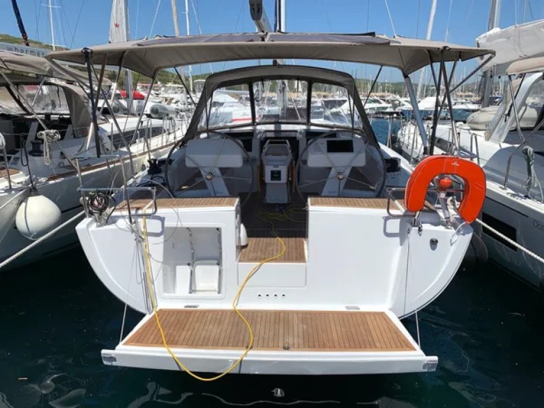Hire a Hanse Hanse 458 Perigiali