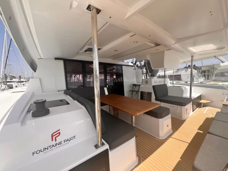 Catamaran hire in Olbia - Fountaine Pajot Astrea 42