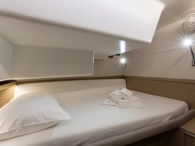 Yacht hire Split cheap Lagoon 51 (2025)