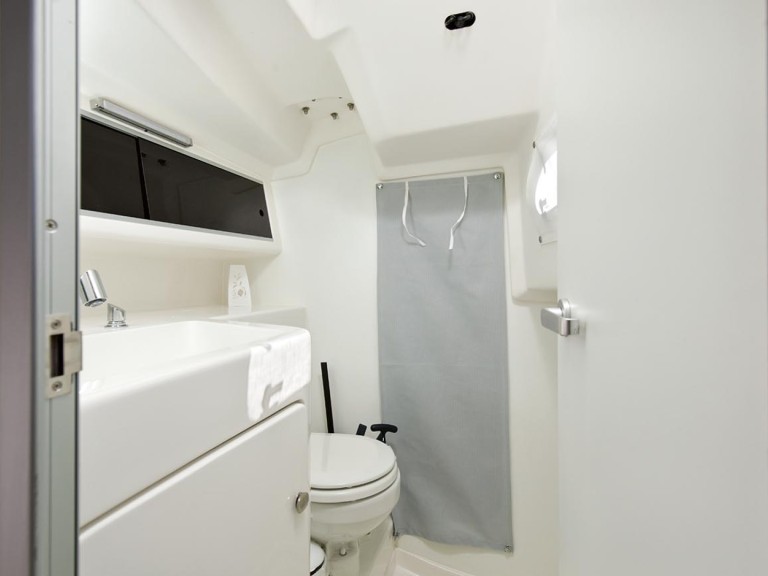 Sailboat to hire Punat at the best price